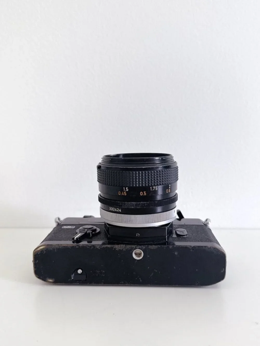 VTG BLACK CANON FTB QL 35MM FILM SLR CAMERA WITH CANON LENS FD 50MM JAPAN